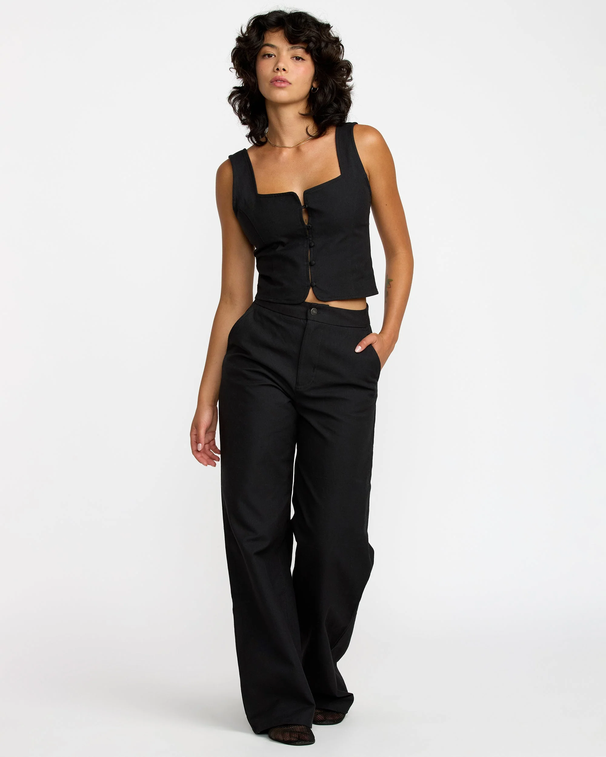 Bonnie Pant - Image 7