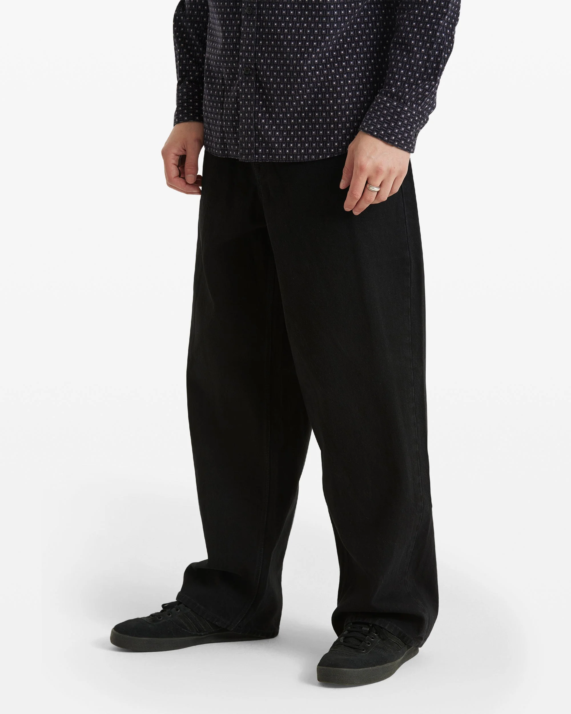 Chillow Denim - Image 4
