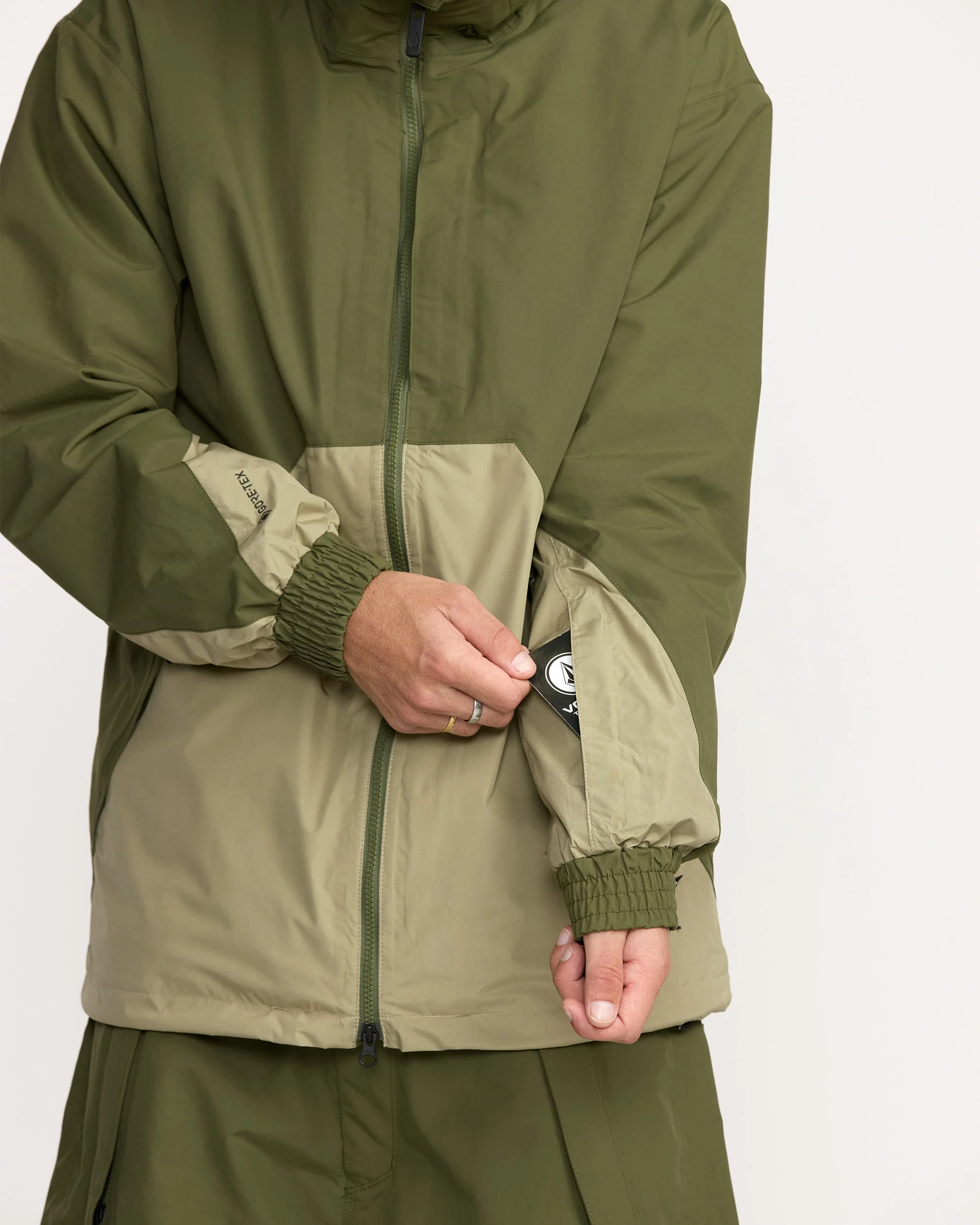Longo Gore-Tex Jacket - Image 7