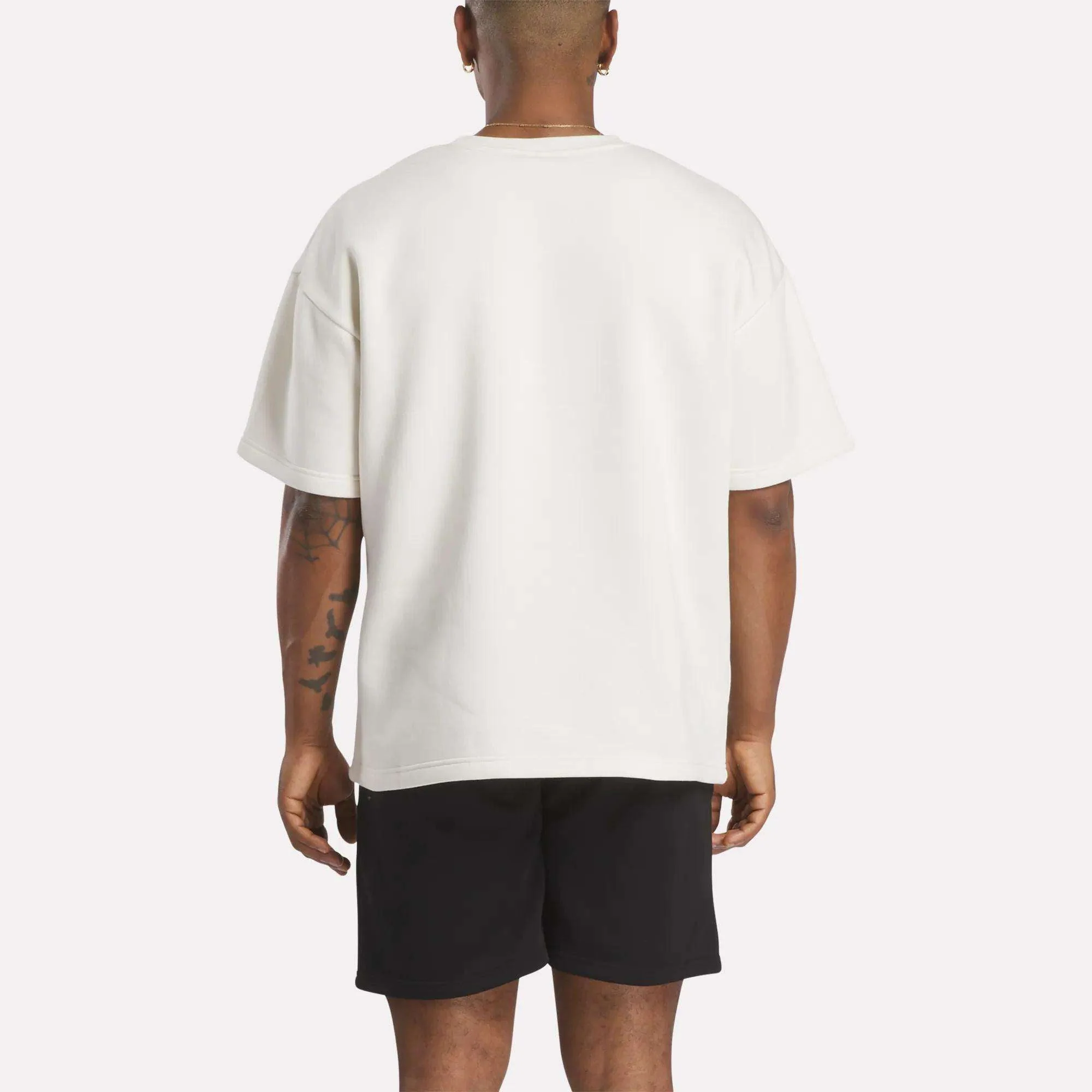 Men's Wardrobe Essentials T-Shirt - Image 3