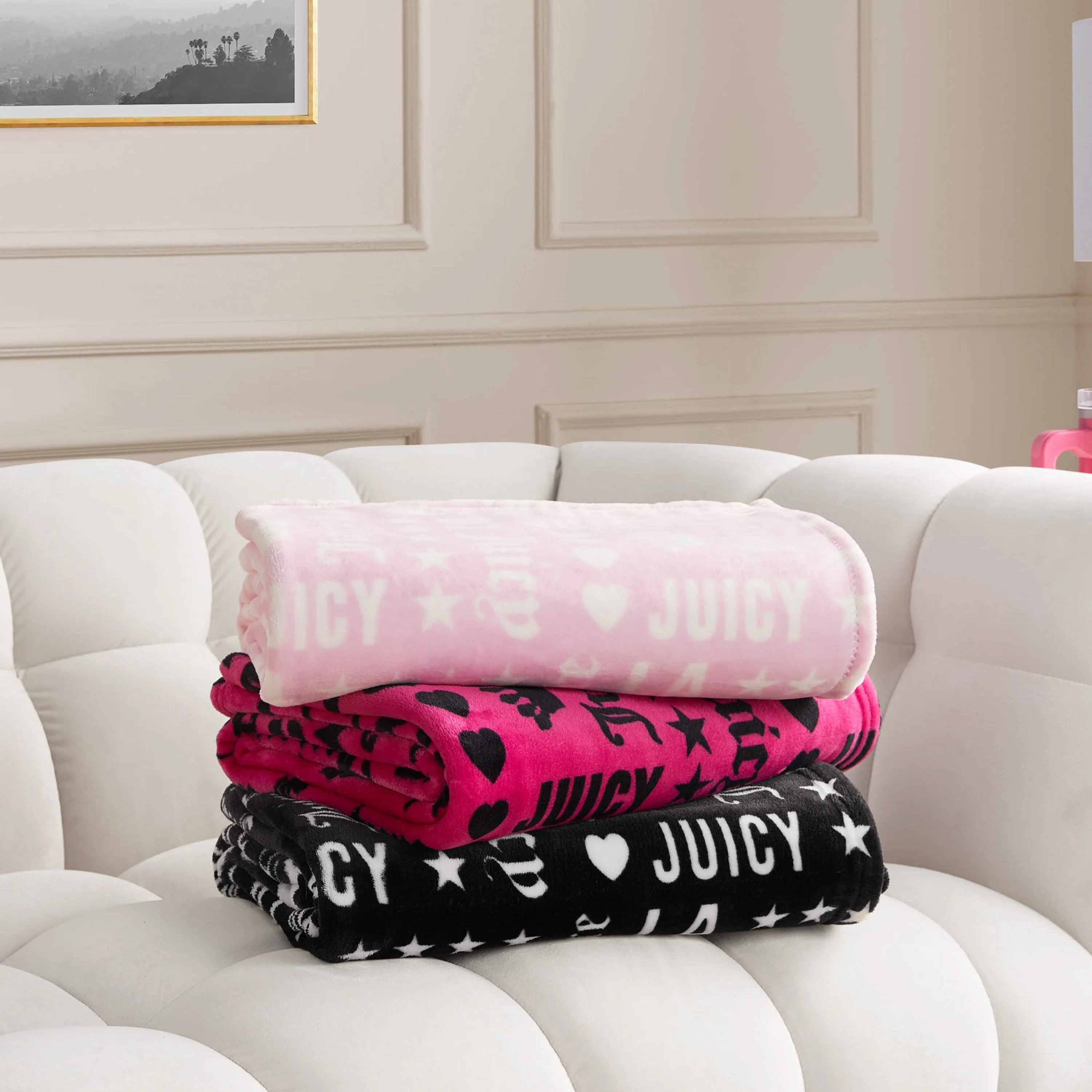 Plush Throw Blanket - Image 5