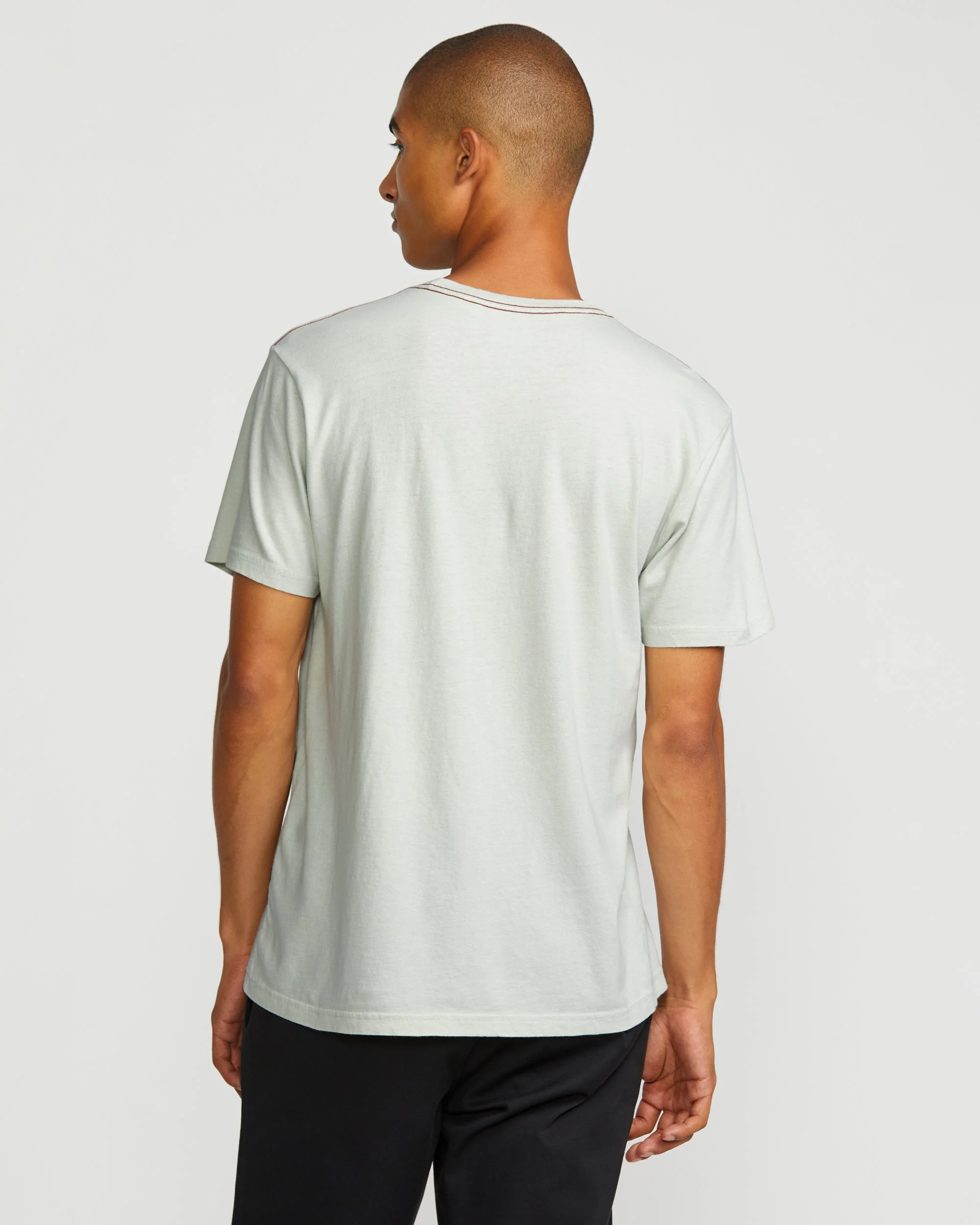 RVCA United Short Sleeve Tee - Image 4