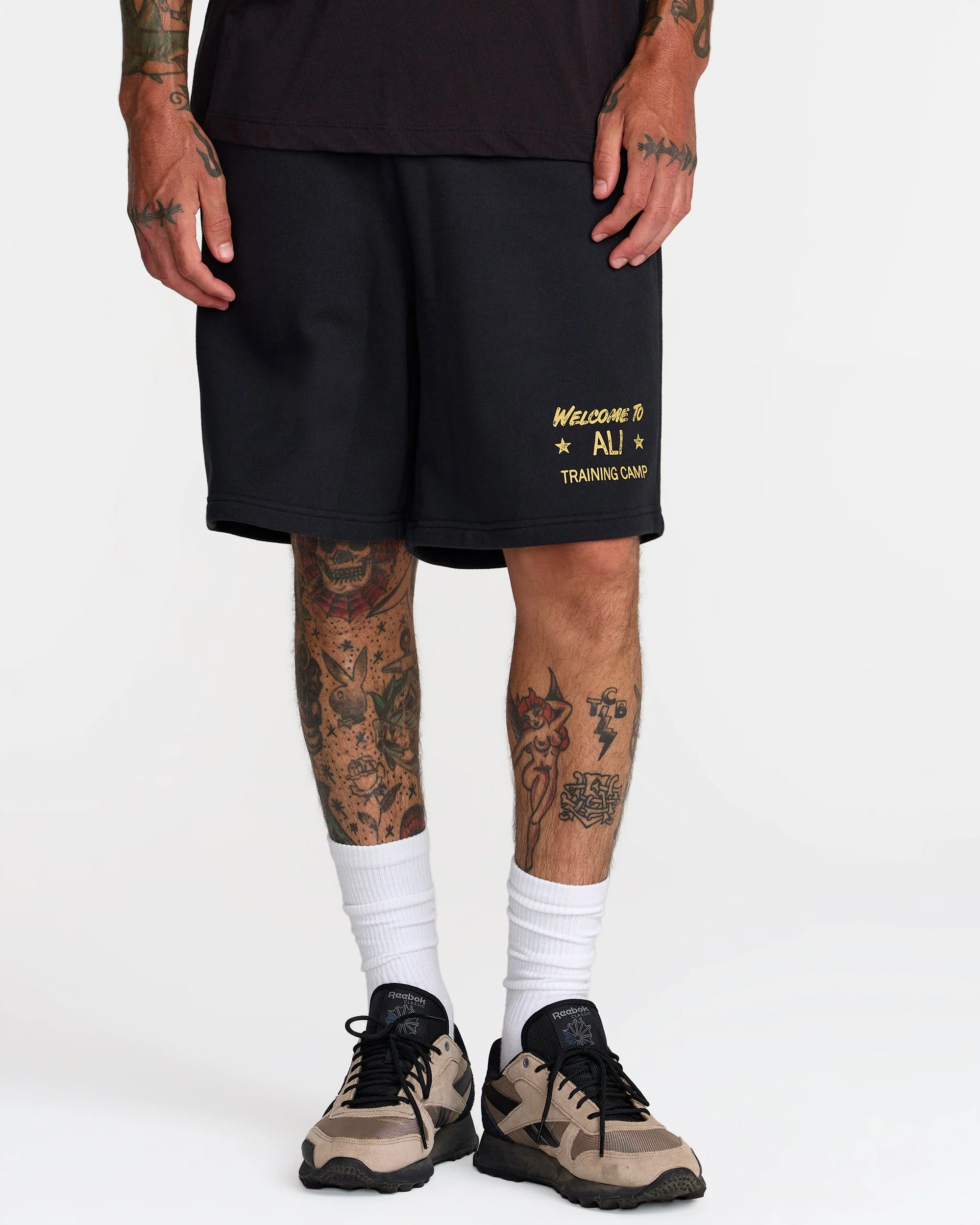 Va X Ali Essentials Fleece Short - Image 6