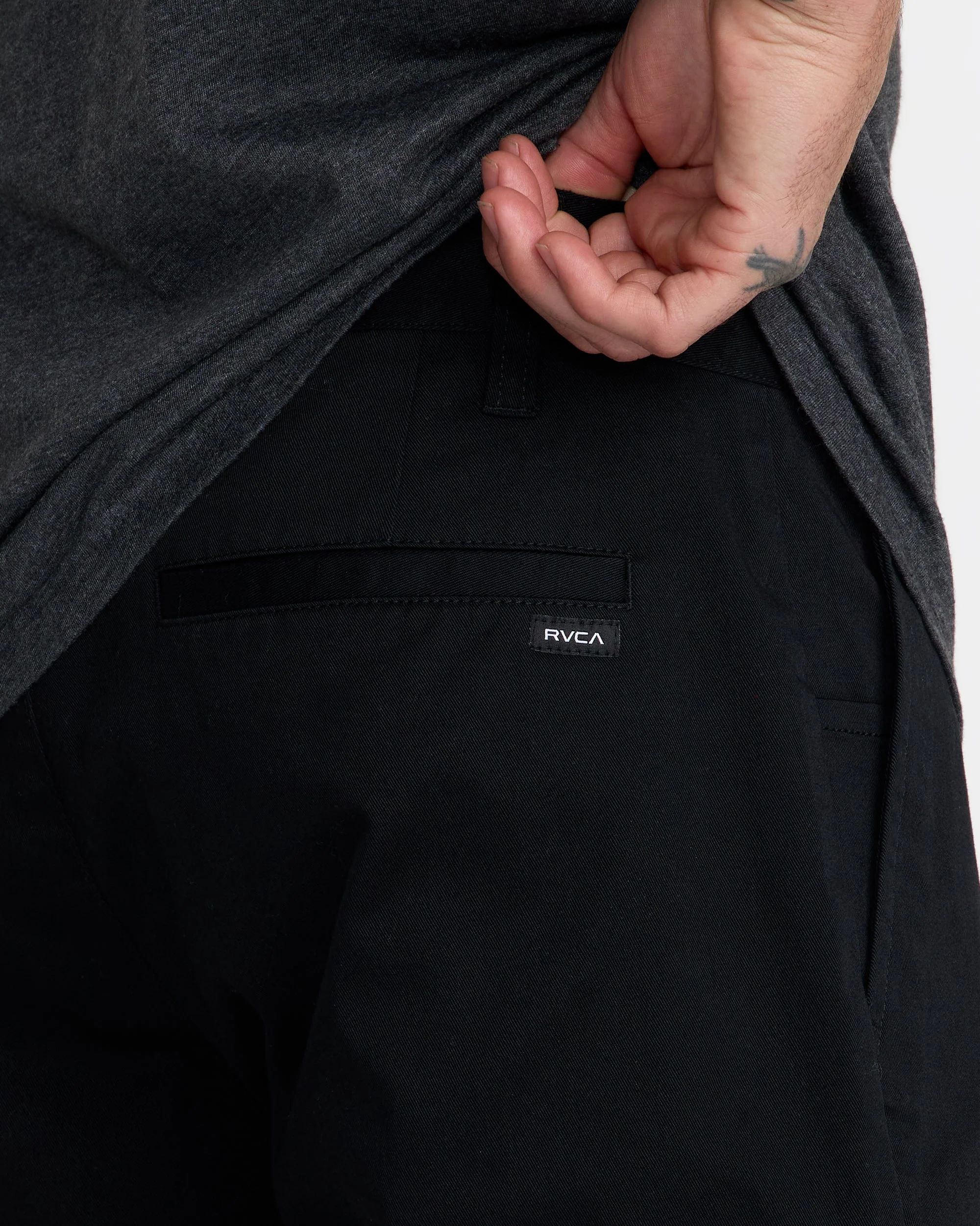 Weekend Stretch Short 20" - Image 2