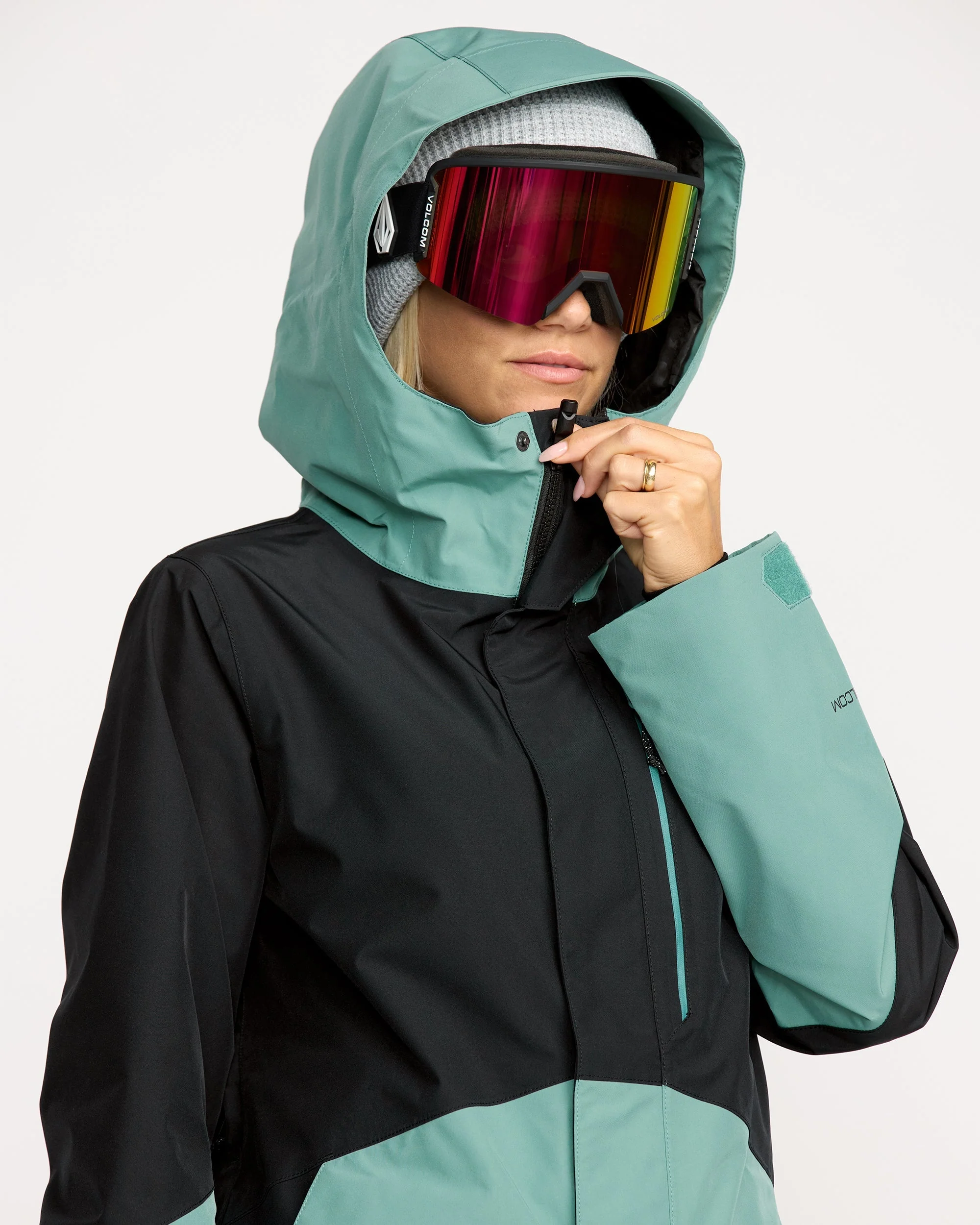 Women's V.Co Tech Eras Gore-Tex Insulated Jacket - Image 5
