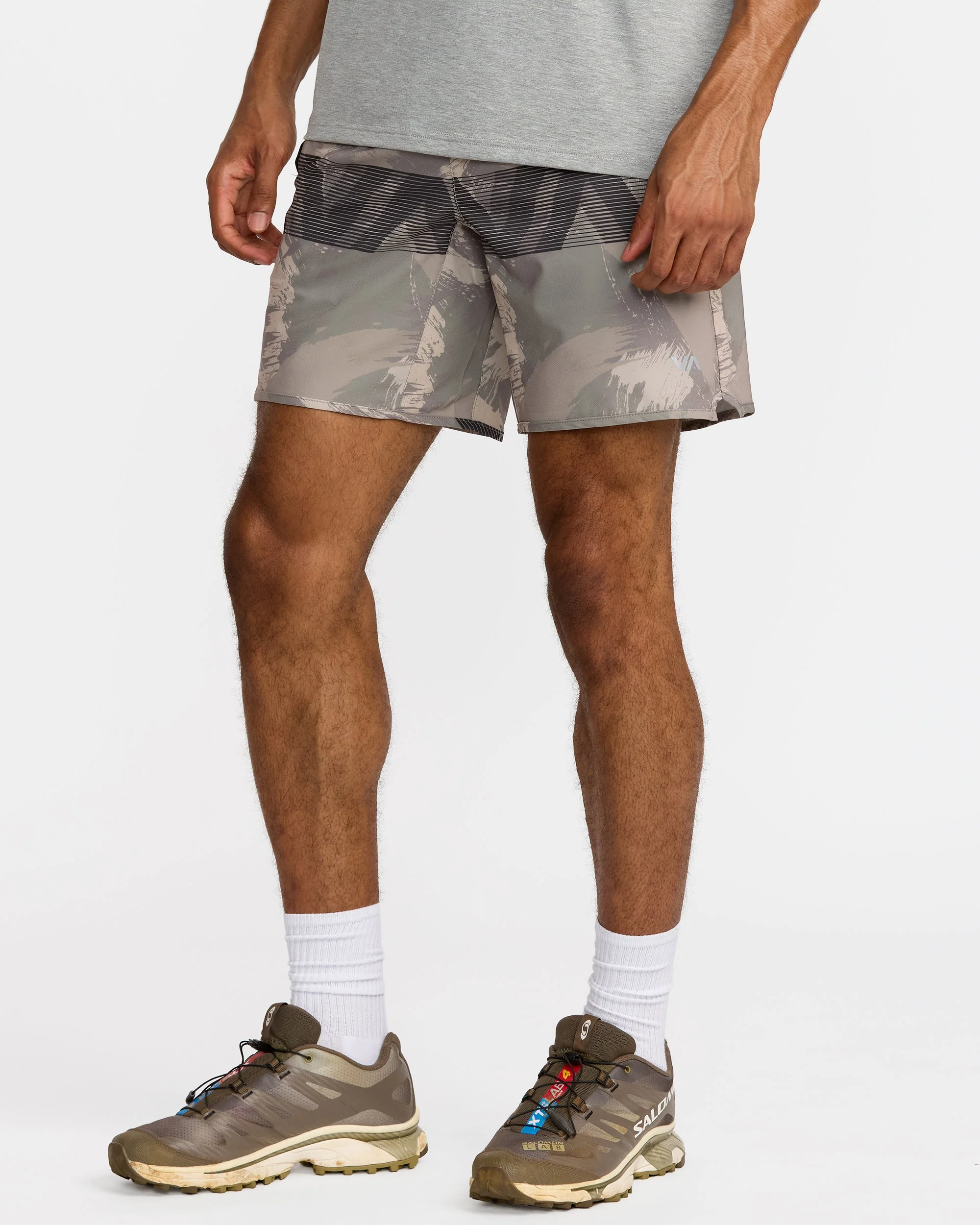 Yogger Stretch 17" Short - Image 6